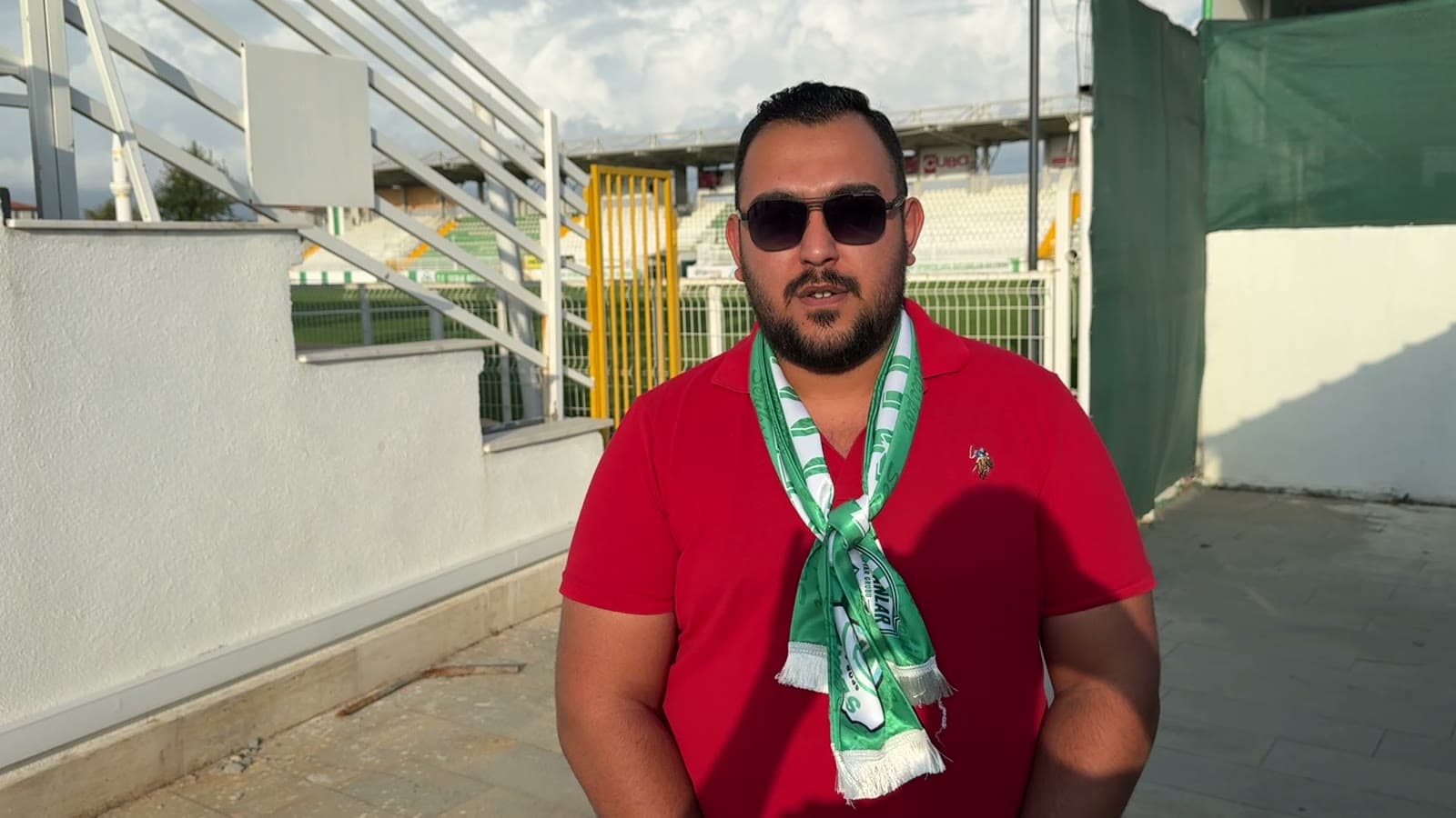 Serikspor taraftarından stat tepkisi: Kulüp açıklama yapsın
